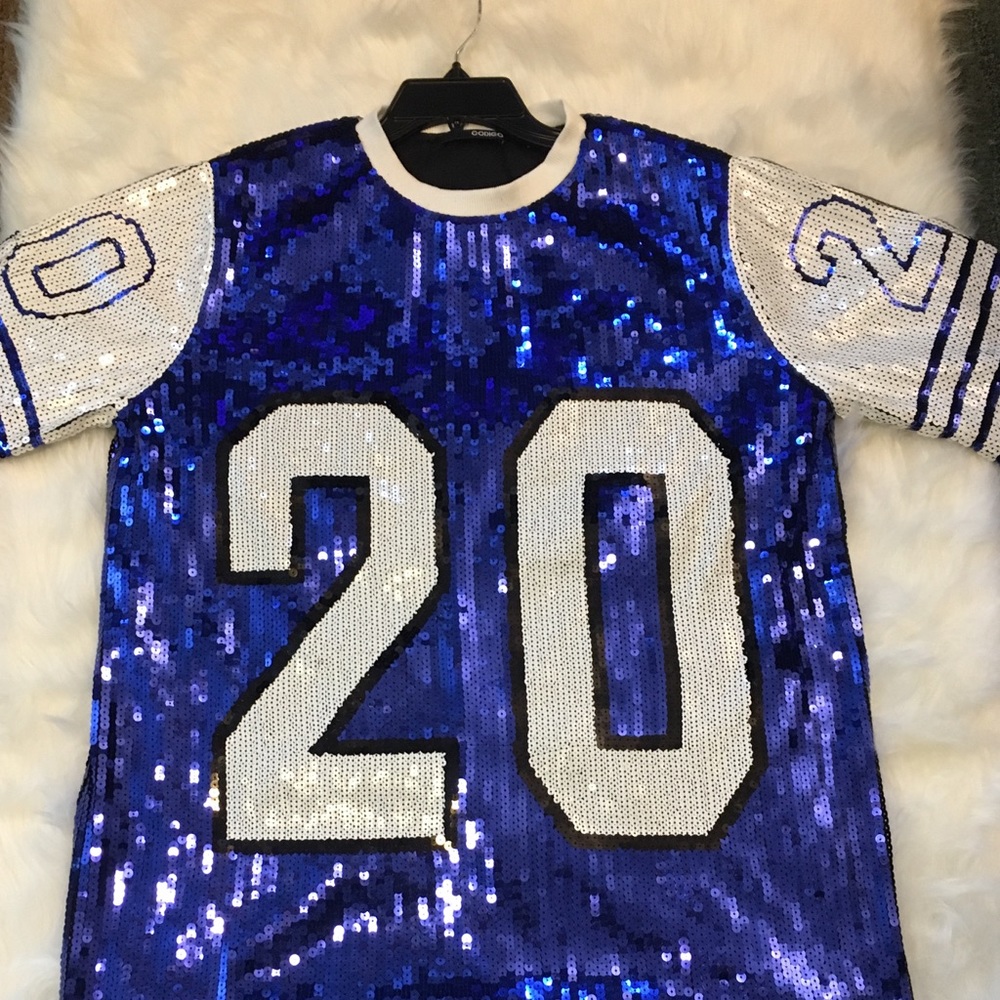 20 Blue Sequin